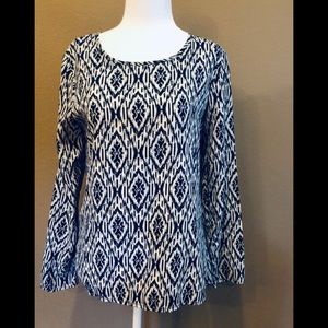 Blue print high/low blouse